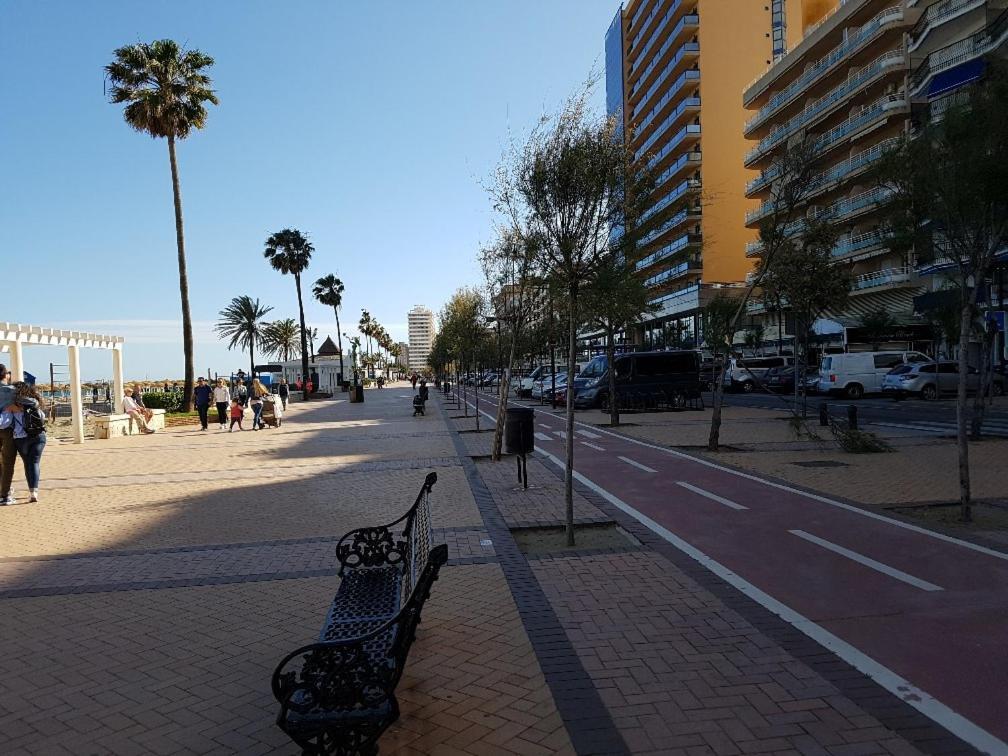 Fuengirola, Los Boliches - Nice Studio Right On The Beach. Apartment Exterior photo